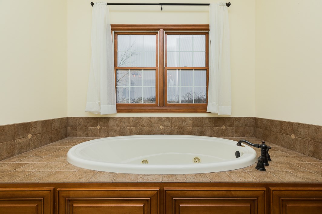 15717 Viberg Road Leo, IN 46765 - Photo 10 of 13