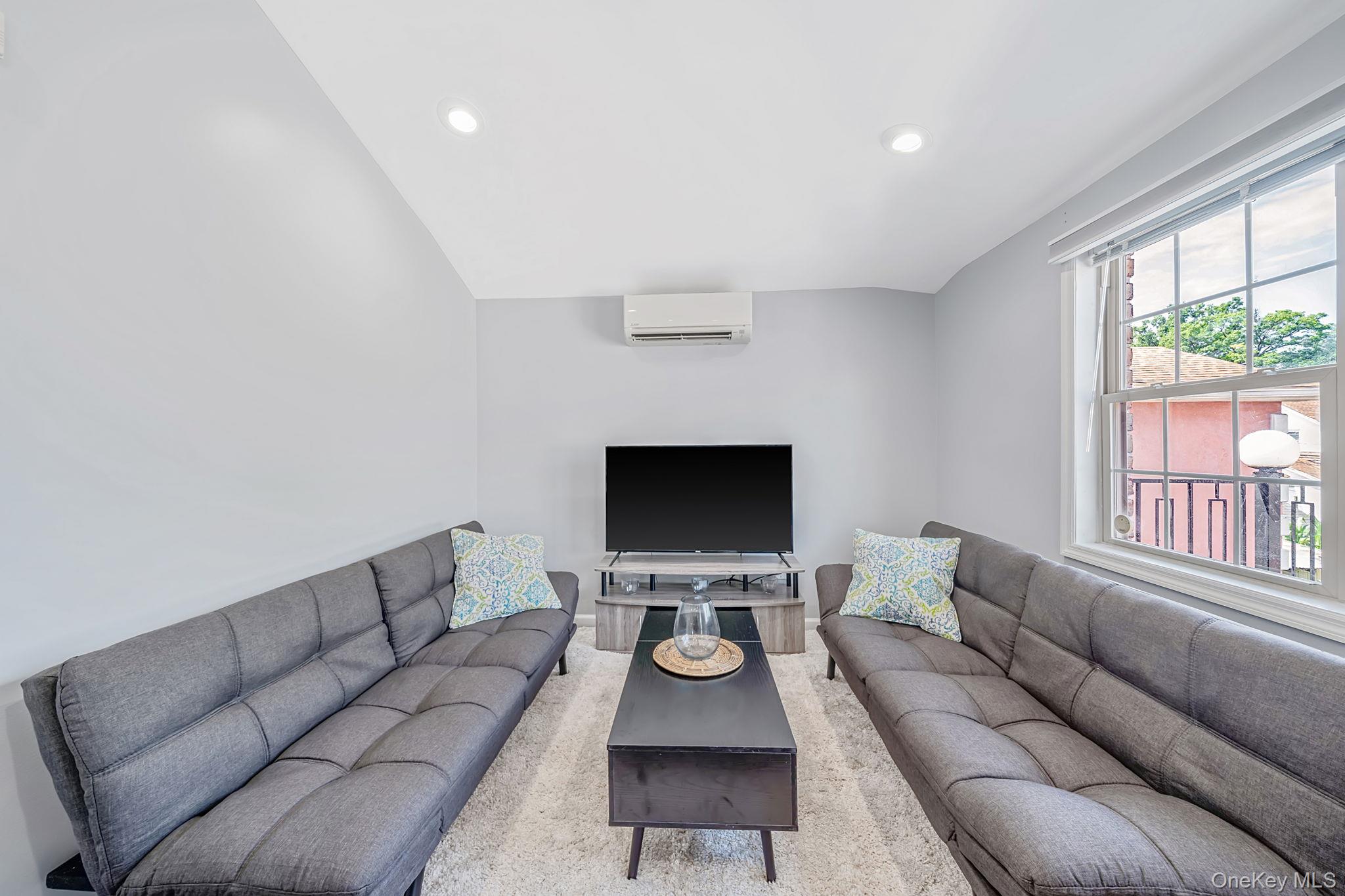 17841 Anderson Road Queens, NY 11434 - Photo 21 of 33 Gallery Image 21