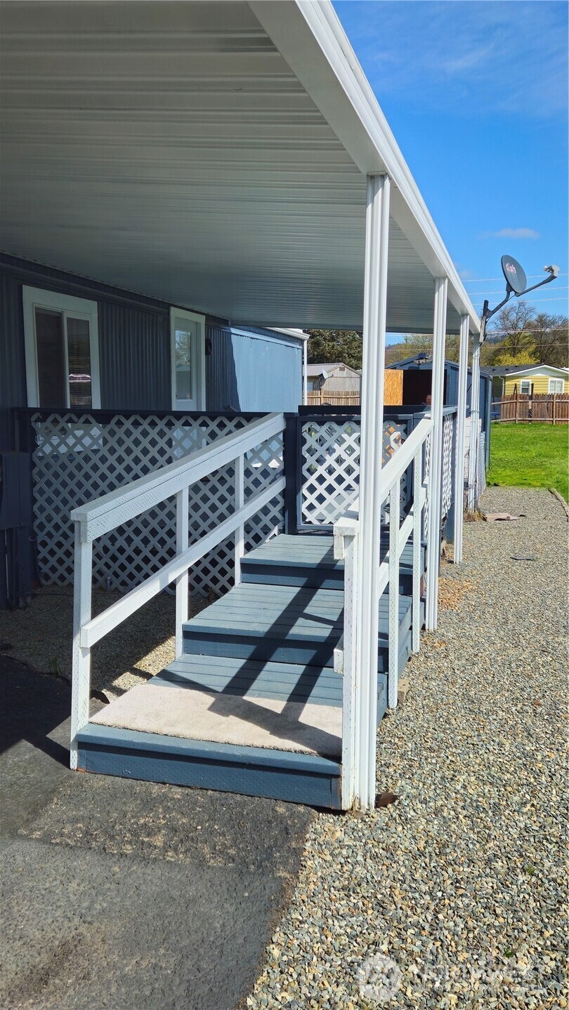 5600 Mt Solo Road, Unit 41 Longview, WA 98632 - Photo 3 of 16