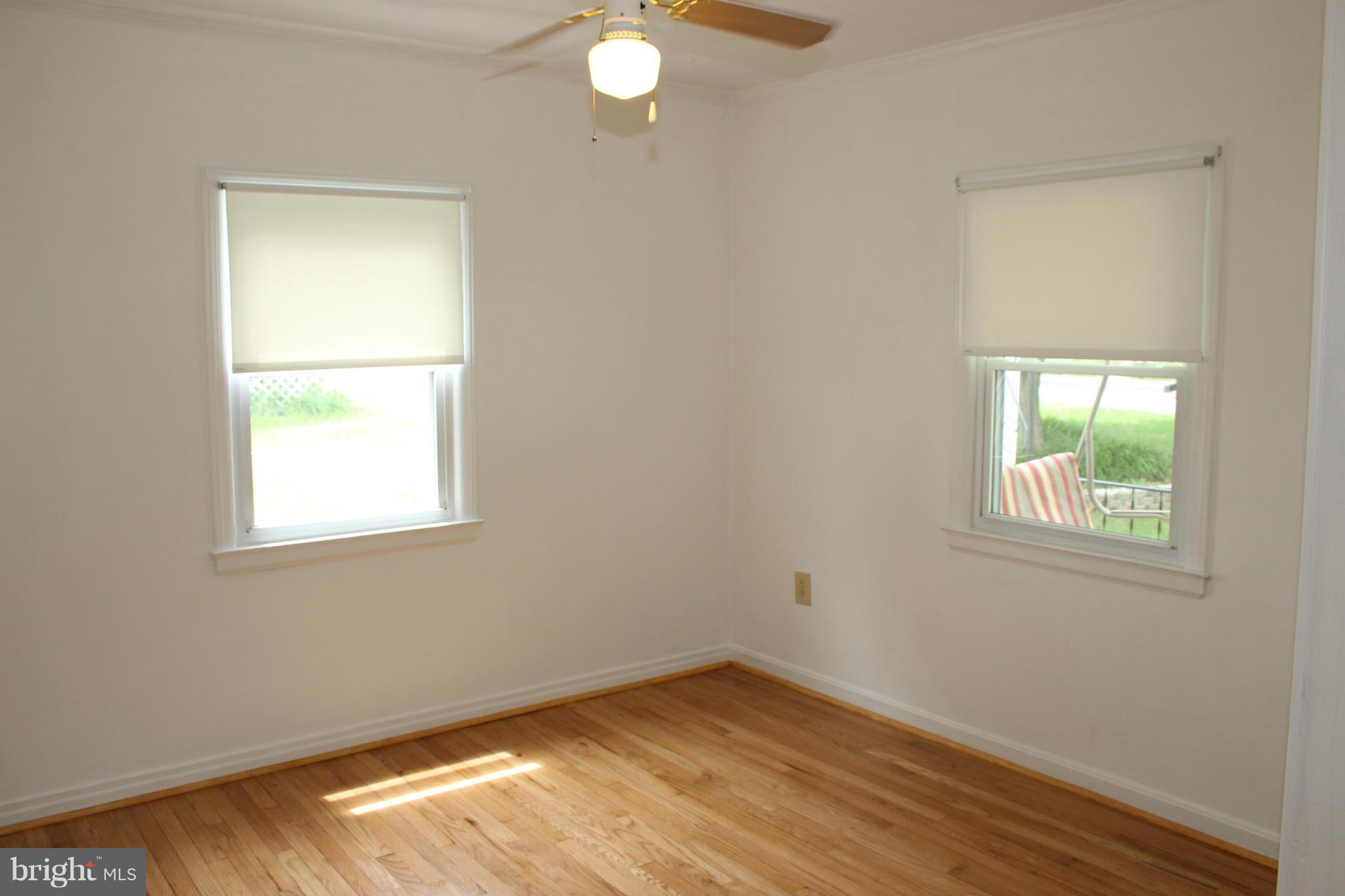 4214 Garrett Park Road Silver Spring, MD 20906 - Photo 6 of 22 an empty room with a window