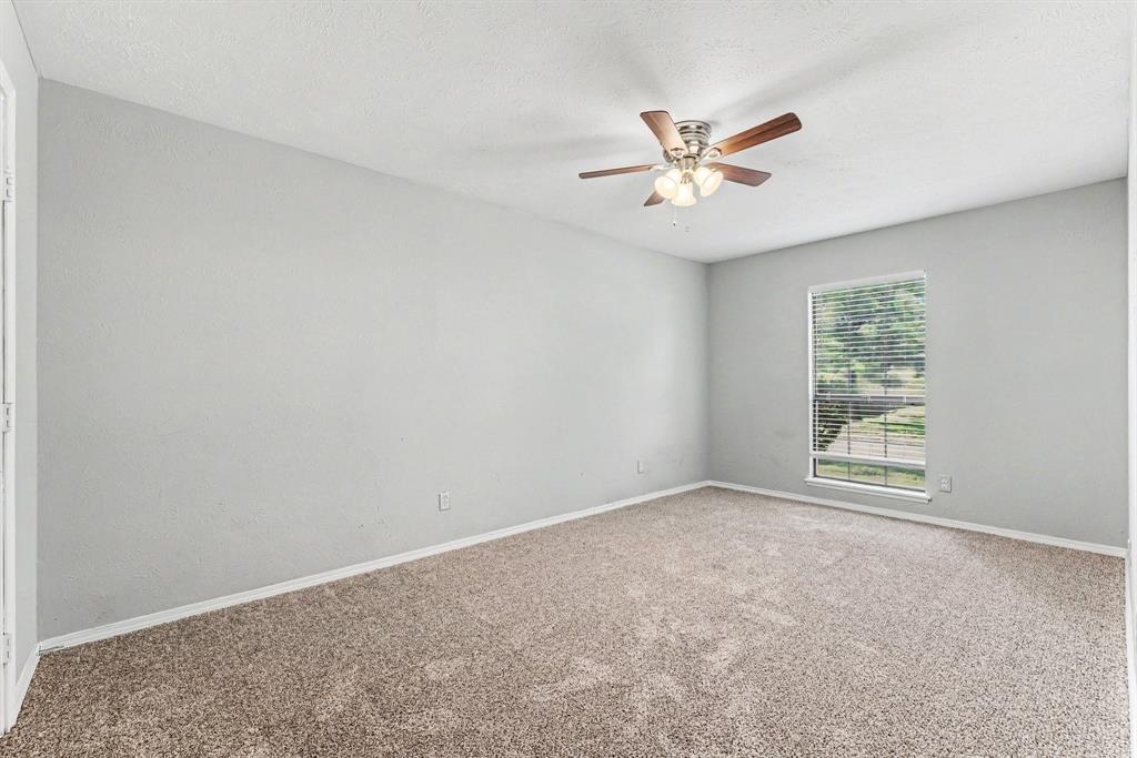 3716 Pinewood Street Bedford, TX 76021 - Photo 16 of 18