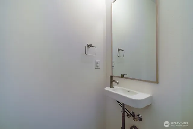 $3,600 | 15723 Northeast 14th Terrace, Unit 2701, Bellevue, WA 98008