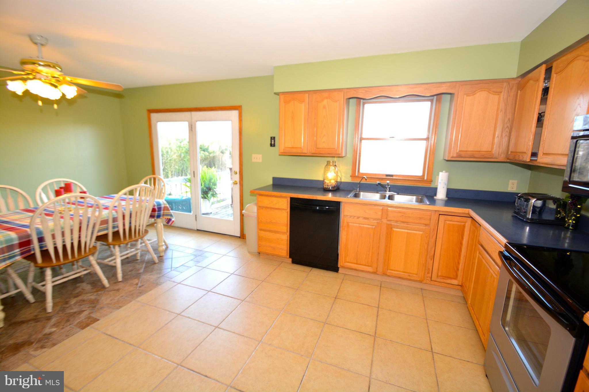 261 Hopewell Road Rising Sun, MD 21911 - Photo 10 of 30 Kitchen