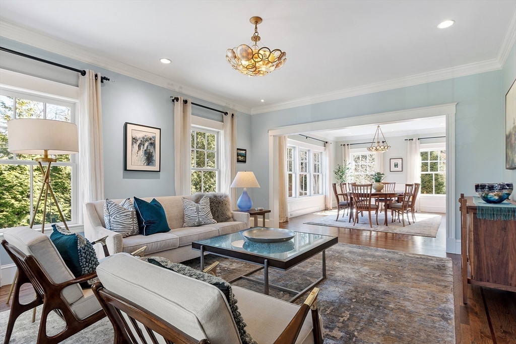 5 Castle Road Lexington, MA 02420 - Photo 9 of 41