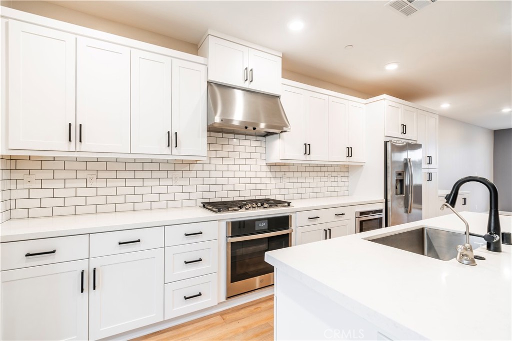 333 Lodestar Tustin, CA 92782 - Photo 1 of 54