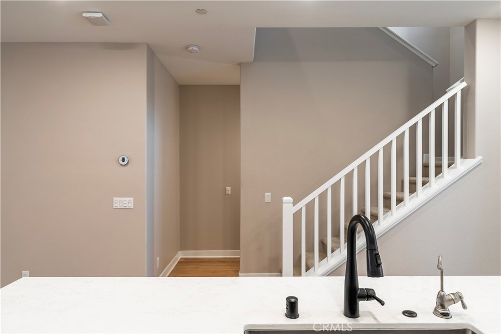 333 Lodestar Tustin, CA 92782 - Photo 12 of 54