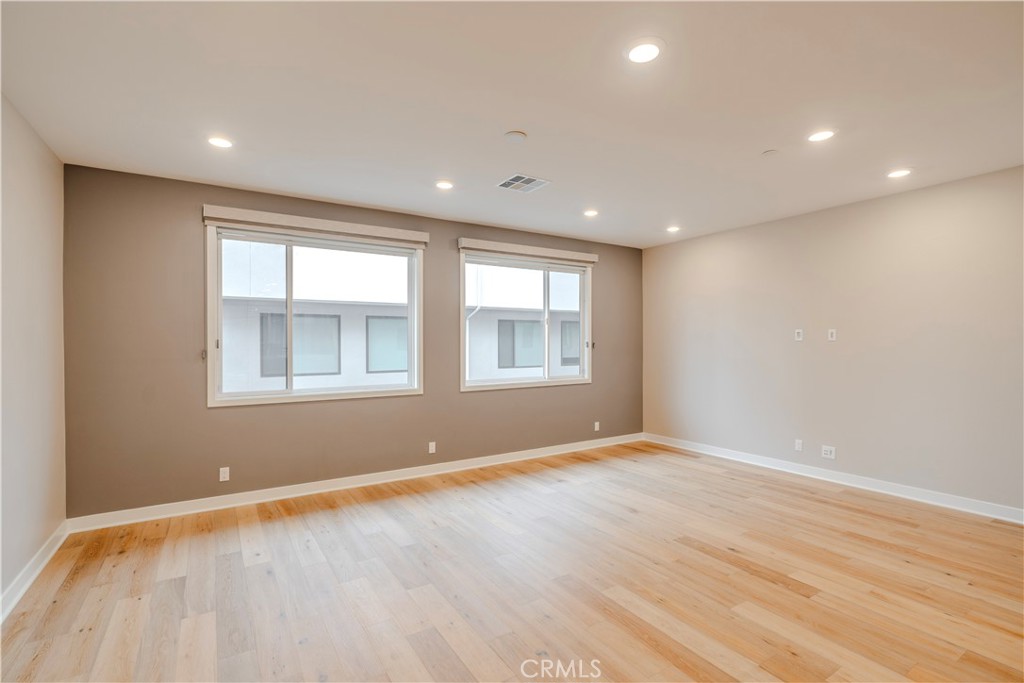 333 Lodestar Tustin, CA 92782 - Photo 15 of 54