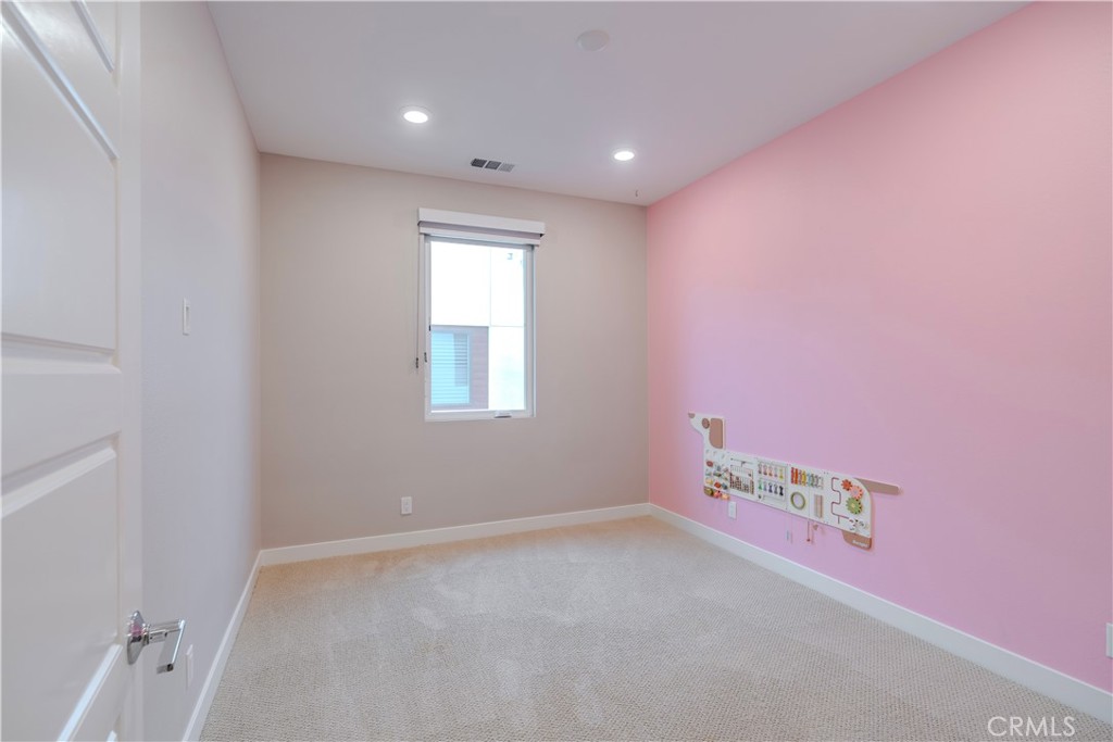 333 Lodestar Tustin, CA 92782 - Photo 25 of 54