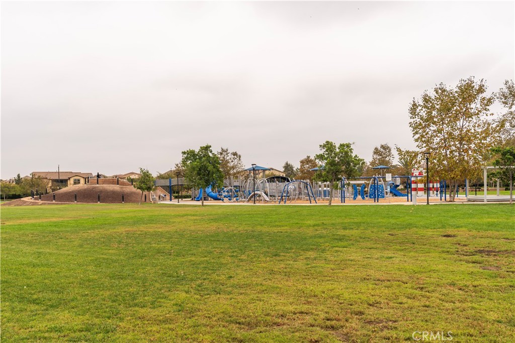 333 Lodestar Tustin, CA 92782 - Photo 48 of 54