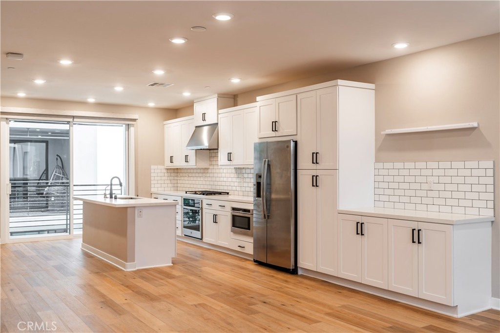 333 Lodestar Tustin, CA 92782 - Photo 10 of 54