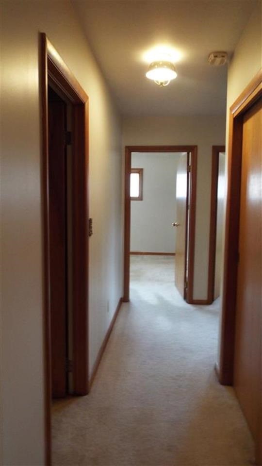435 East Mill Road Evansville, IN 47711 - Photo 12 of 30 Gallery Image 12