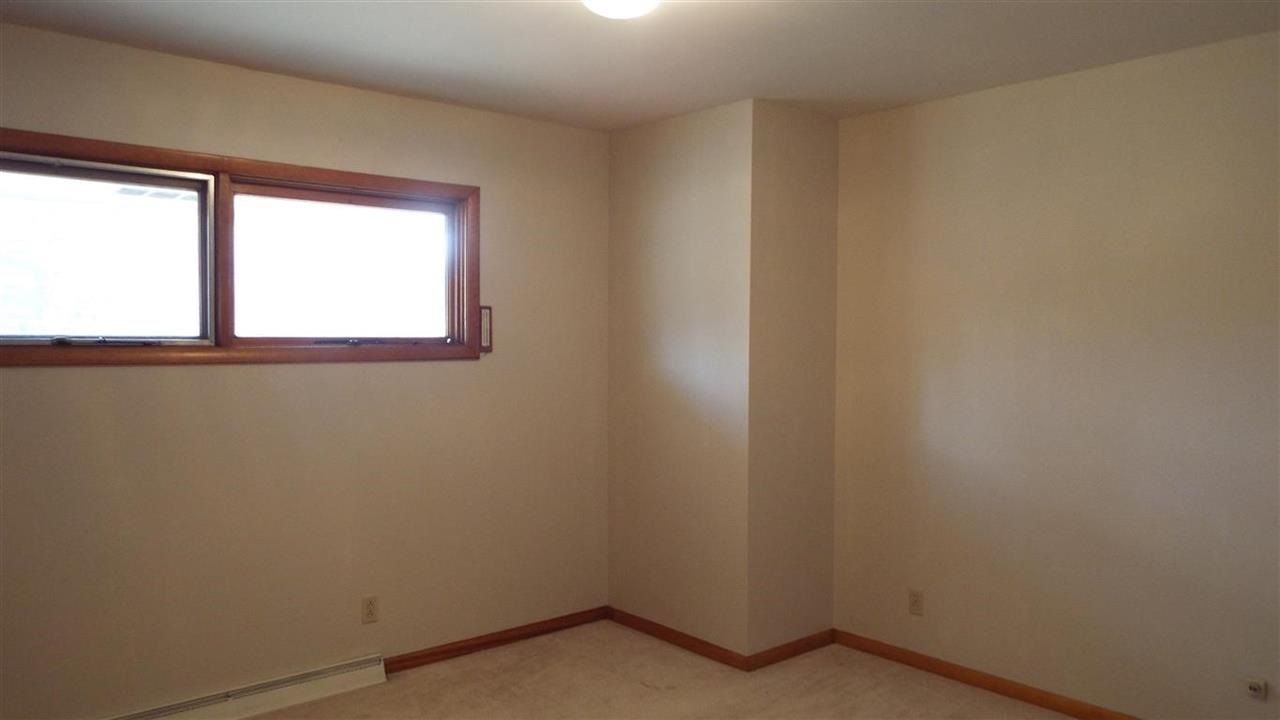 435 East Mill Road Evansville, IN 47711 - Photo 14 of 30 Gallery Image 14