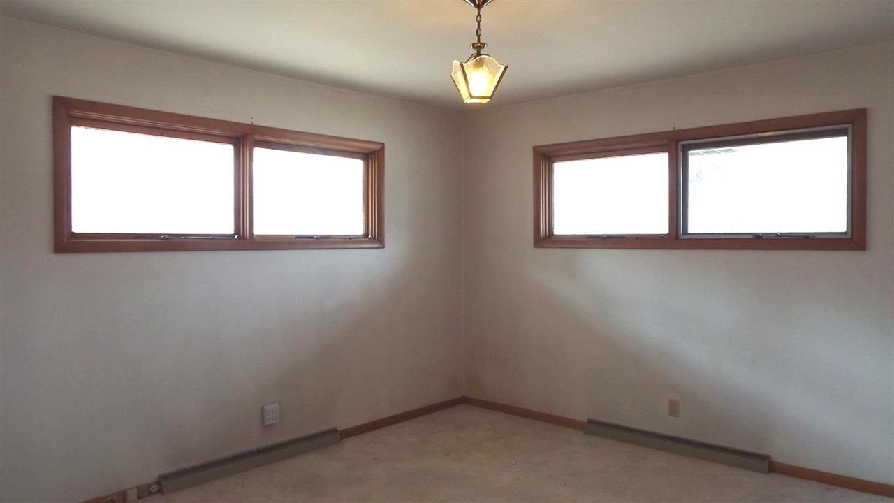 435 East Mill Road Evansville, IN 47711 - Photo 4 of 30 Gallery Image 4