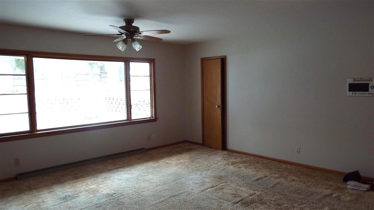 435 East Mill Road Evansville, IN 47711 - Photo 5 of 30 Gallery Image 5