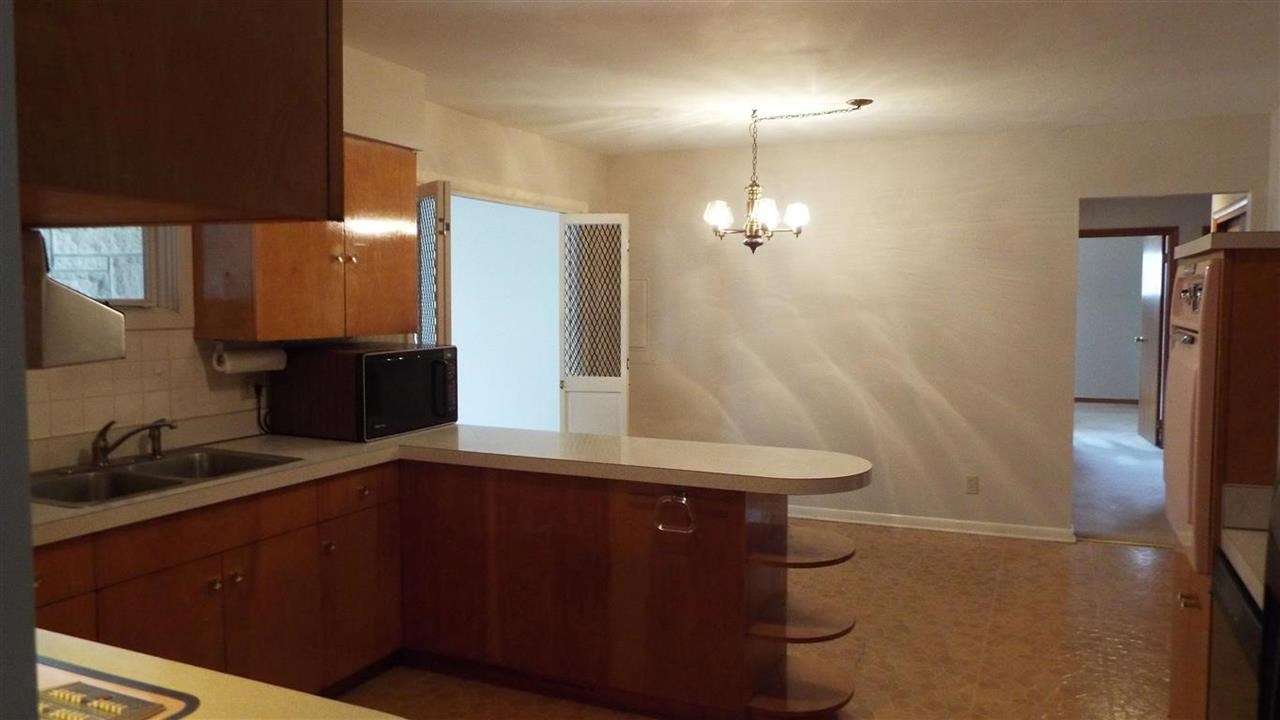 435 East Mill Road Evansville, IN 47711 - Photo 9 of 30 Gallery Image 9