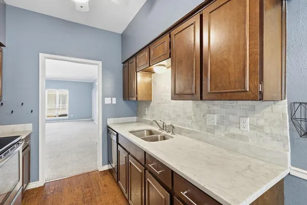 $225,000 | 4320 Bellaire Drive South, Unit 240W, Fort Worth, TX 76109