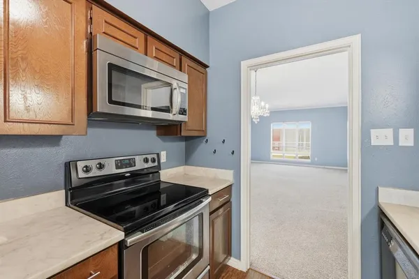 $225,000 | 4320 Bellaire Drive South, Unit 240W, Fort Worth, TX 76109