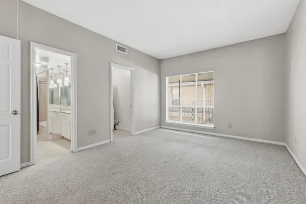 $225,000 | 4320 Bellaire Drive South, Unit 240W, Fort Worth, TX 76109