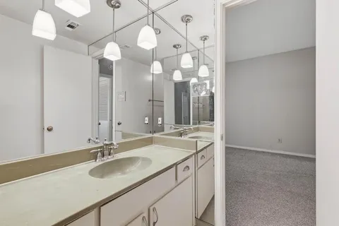 $199,000 | 4320 Bellaire Drive South, Unit 240W, Fort Worth, TX 76109