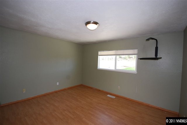 11845 Deodar Way Reno, NV 89506 - Photo 7 of 13 Photo 7