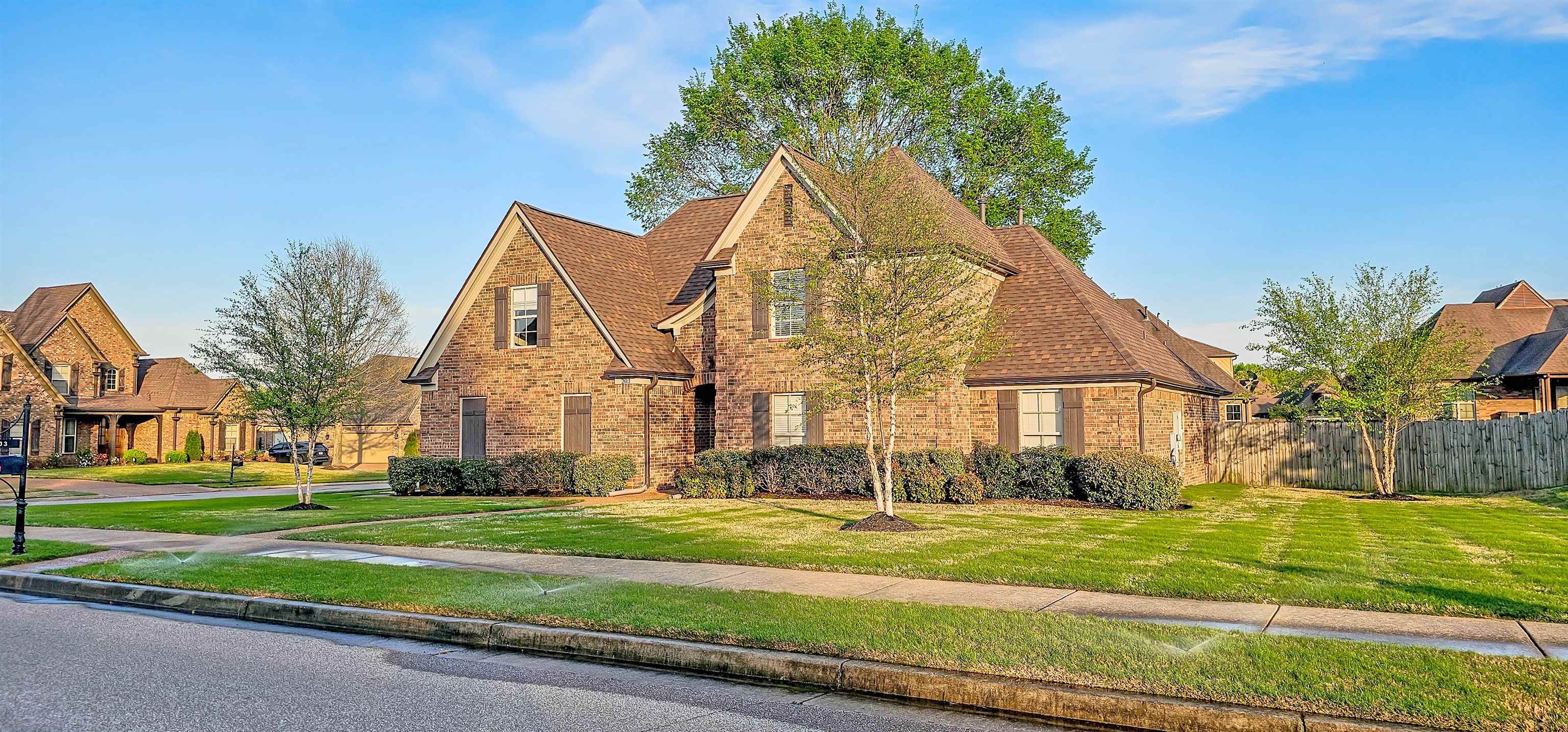 203 Estanaula Road Collierville, TN 38017 - Photo 2 of 29
