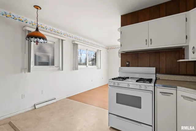 $98,900 | 3416 South Lincoln Avenue, Springfield, IL 62704