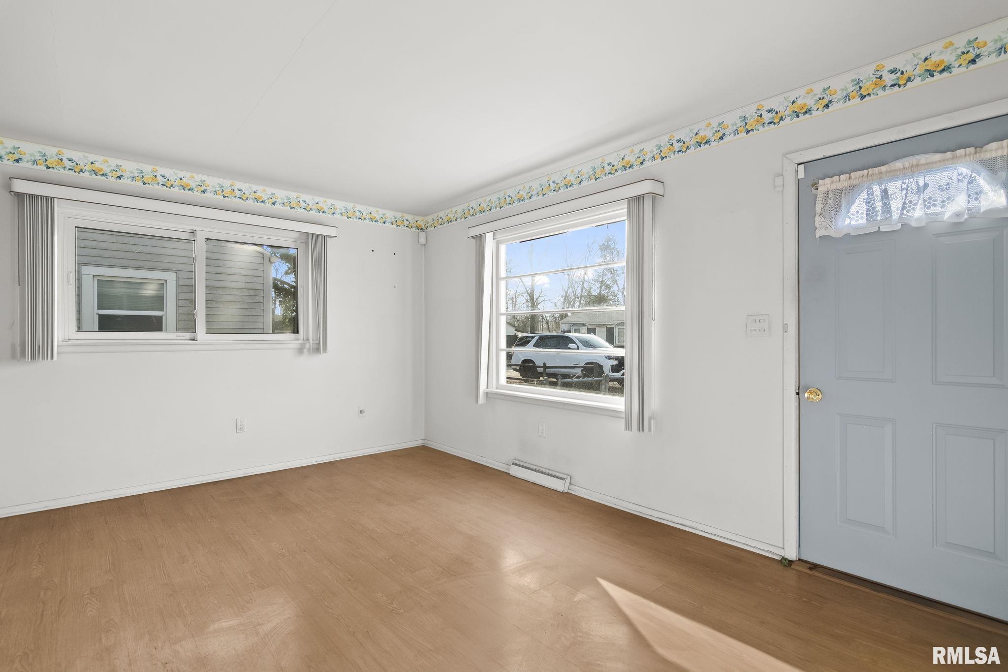 3416 South Lincoln Avenue Springfield, IL 62704 - Photo 7 of 32