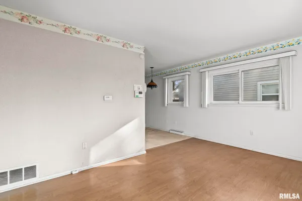 $98,900 | 3416 South Lincoln Avenue, Springfield, IL 62704