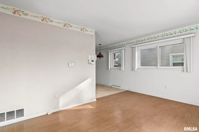 $98,900 | 3416 South Lincoln Avenue, Springfield, IL 62704