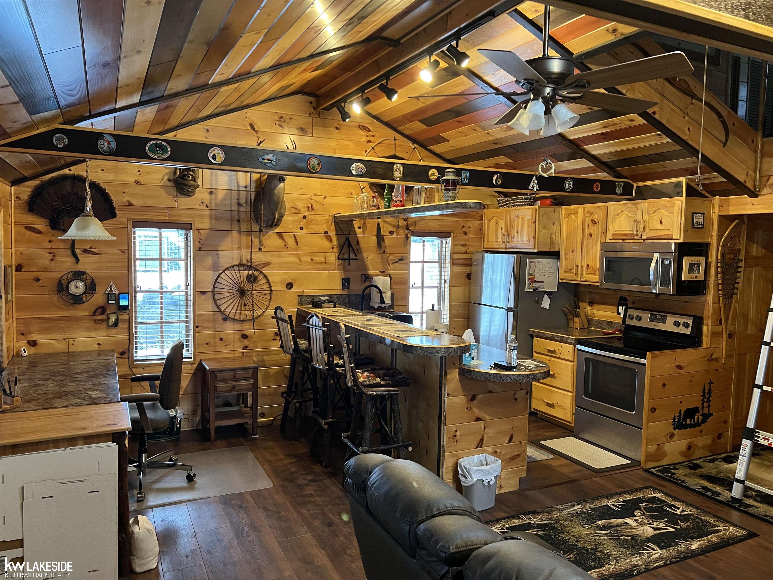 5293 Rose Street Gladwin, MI 48624 - Photo 12 of 30
