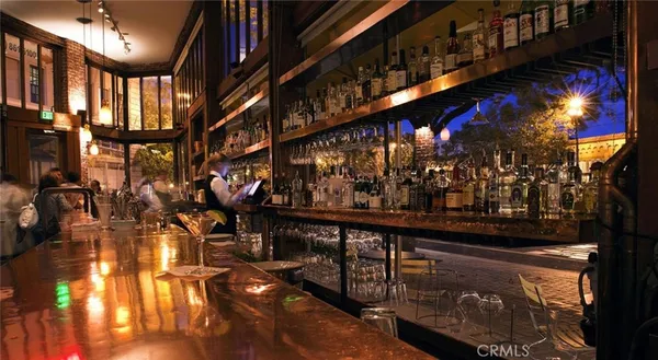 $3,878 | 150 Van Ness Avenue, Unit 1222, San Francisco, CA 94102