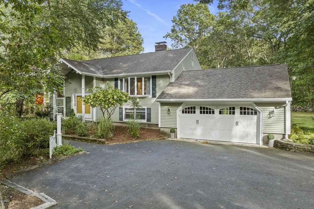 101 Rocky Hill Road Rehoboth, MA 02769 - Photo 2 of 24 Gallery Image 2