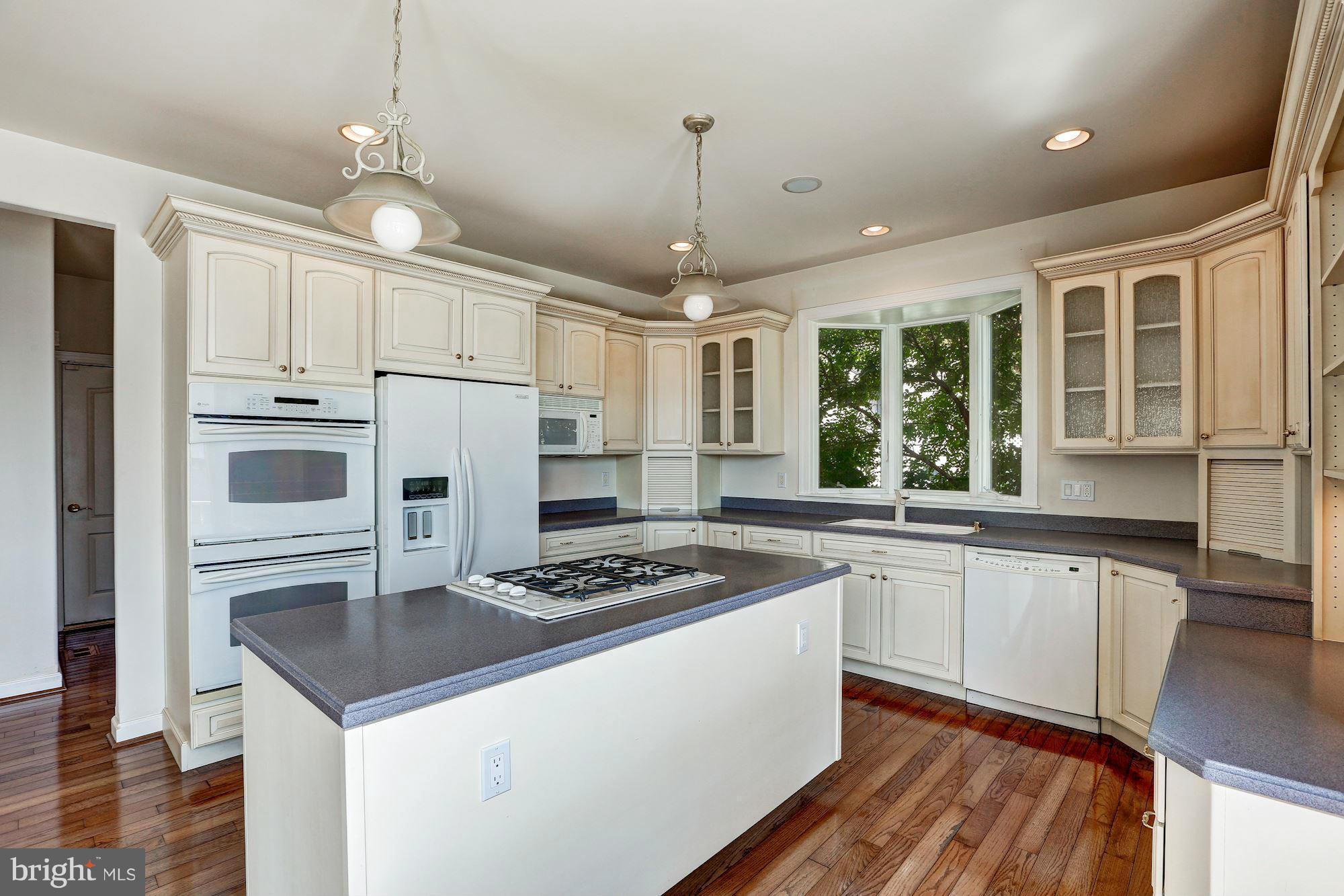 3027 Friends Road Annapolis, MD 21401 - Photo 13 of 30 Gourmet Kitchen