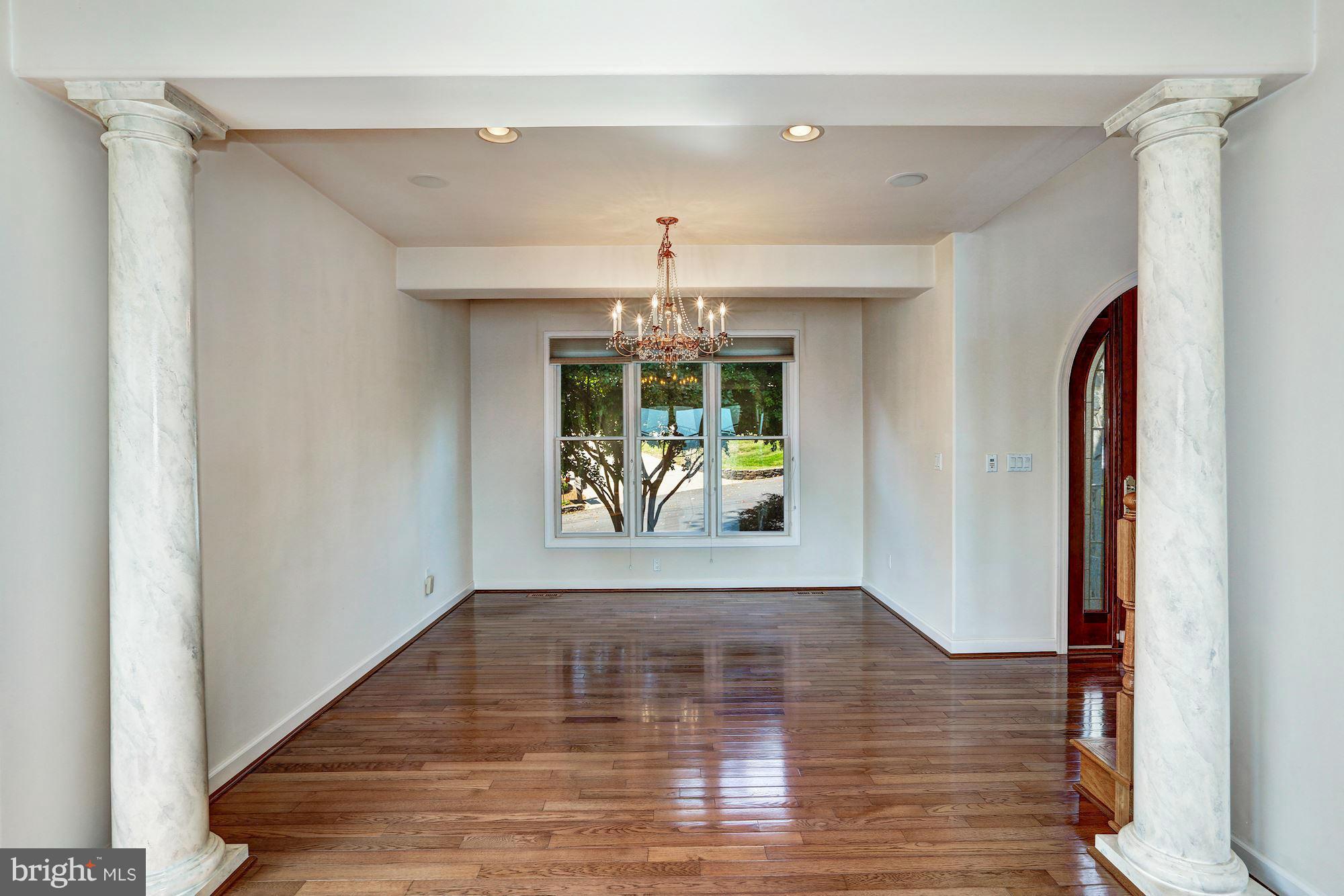 3027 Friends Road Annapolis, MD 21401 - Photo 4 of 30 Formal Dining Room with Gleaming Hardwood Floors