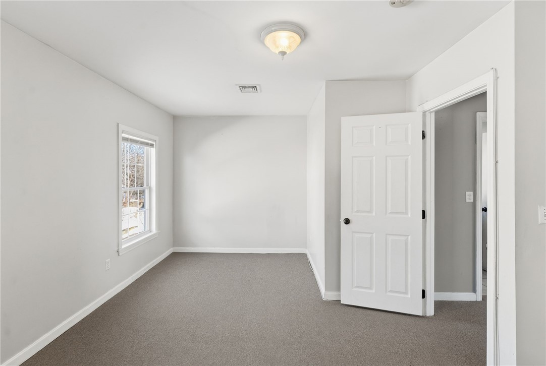 17 Grotto Avenue, Unit 1 Pawtucket, RI 02860 - Photo 16 of 23