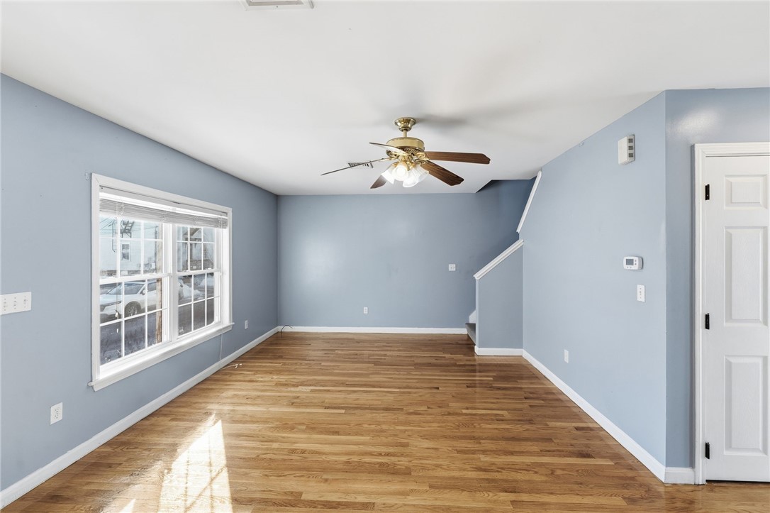 17 Grotto Avenue, Unit 1 Pawtucket, RI 02860 - Photo 3 of 23