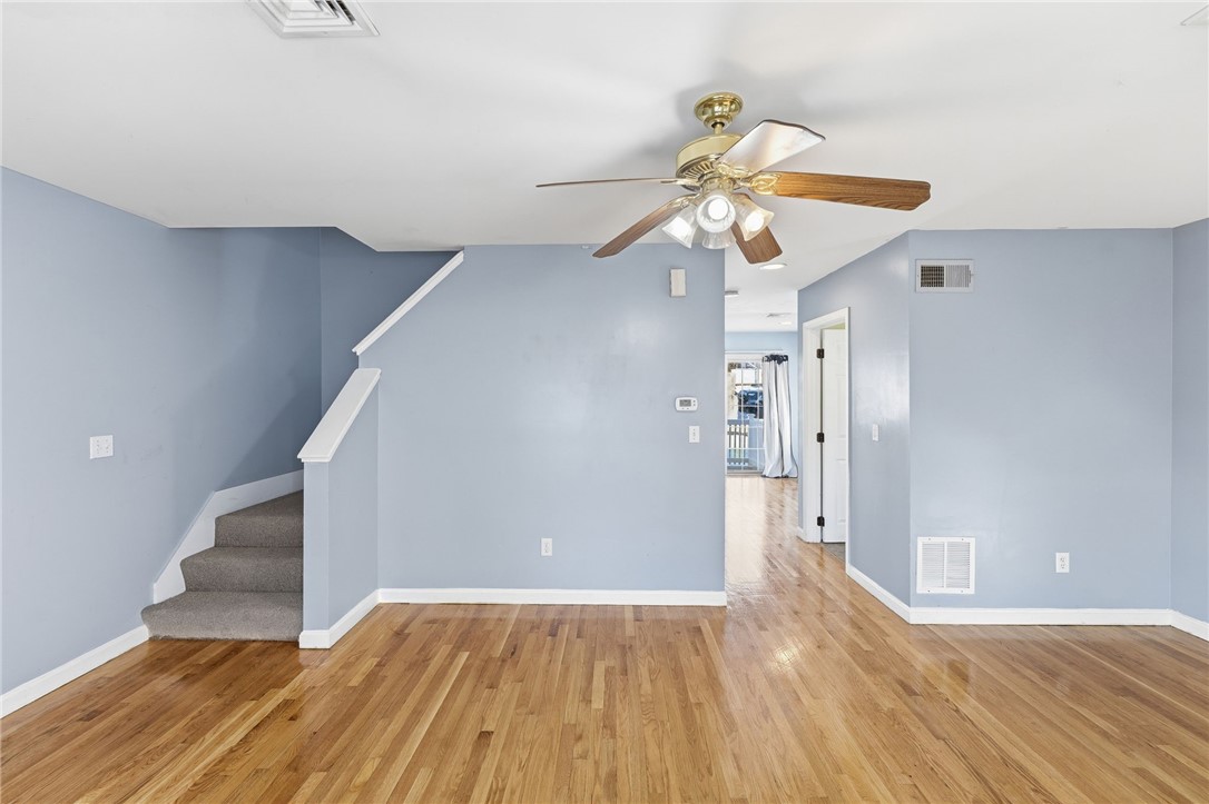 17 Grotto Avenue, Unit 1 Pawtucket, RI 02860 - Photo 9 of 23