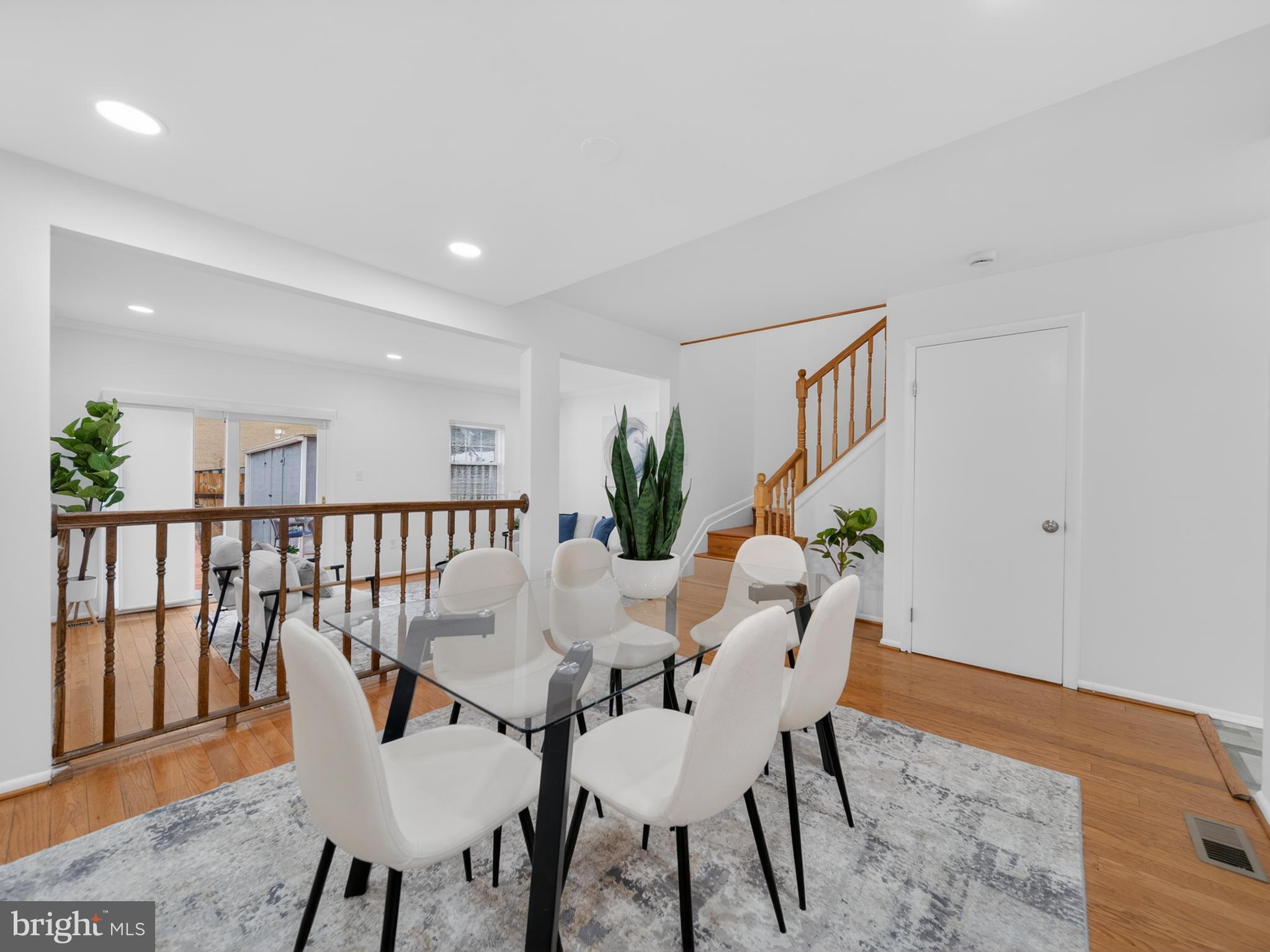 7417 Whernside Street Lorton, VA 22079 - Photo 13 of 48