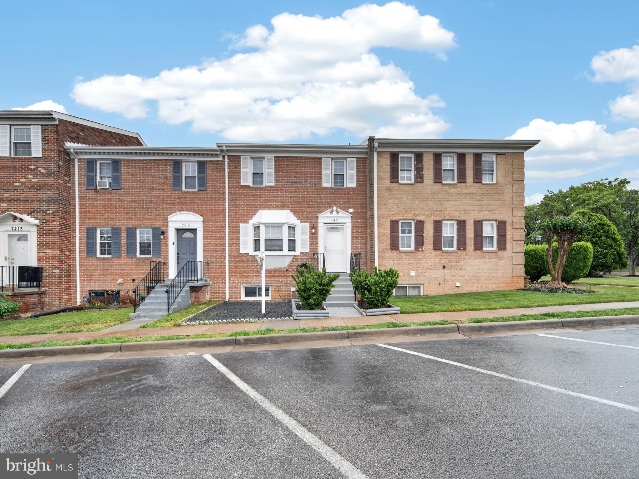 7417 Whernside Street Lorton, VA 22079 - Photo 2 of 48
