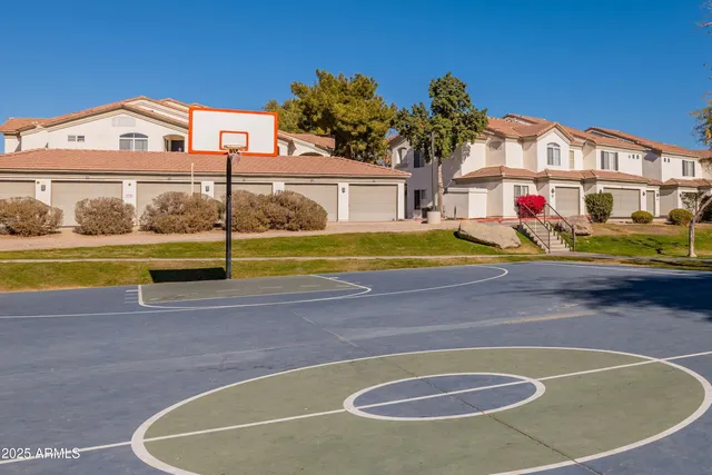 $1,451 | 5151 East Guadalupe Road, Unit B1, Phoenix, AZ 85044