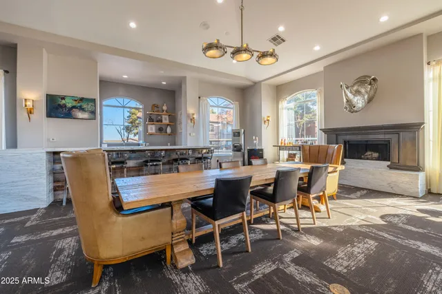 $1,451 | 5151 East Guadalupe Road, Unit B1, Phoenix, AZ 85044