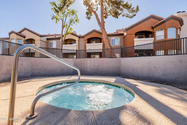 $1,451 | 5151 East Guadalupe Road, Unit B1, Phoenix, AZ 85044