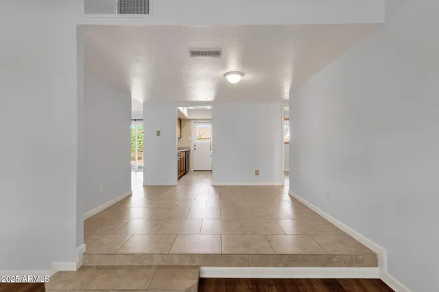 $485,000 | 1704 East Bell De Mar Drive, Tempe, AZ 85283