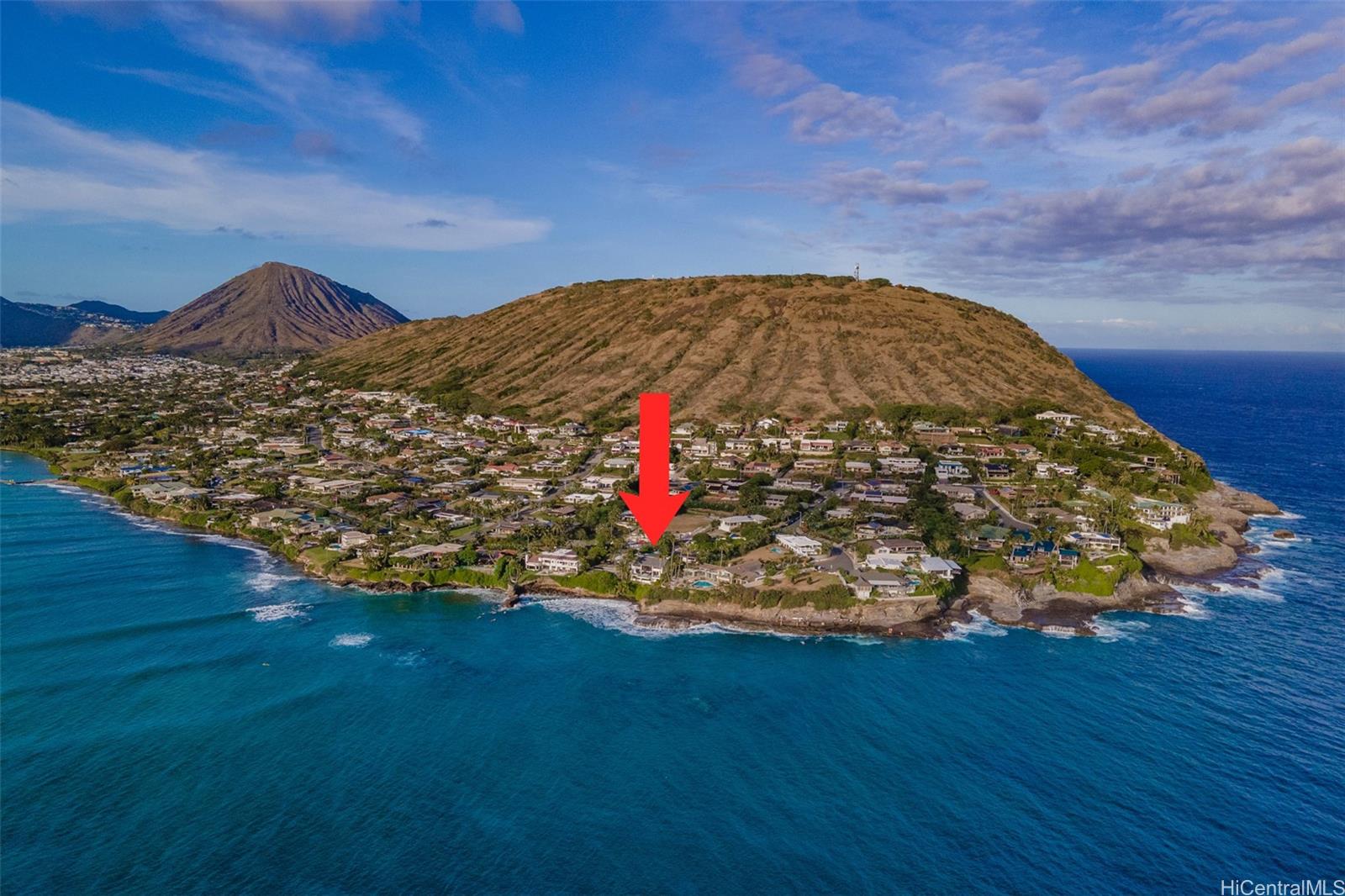 60 Hanapepe Loop Honolulu, HI 96825 - Photo 1 of 1 a view of a fireplace in a room