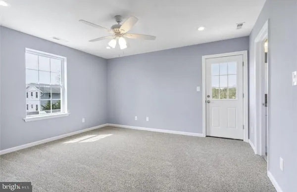 $3,200 | 802 6th Avenue, Croydon, PA 19021