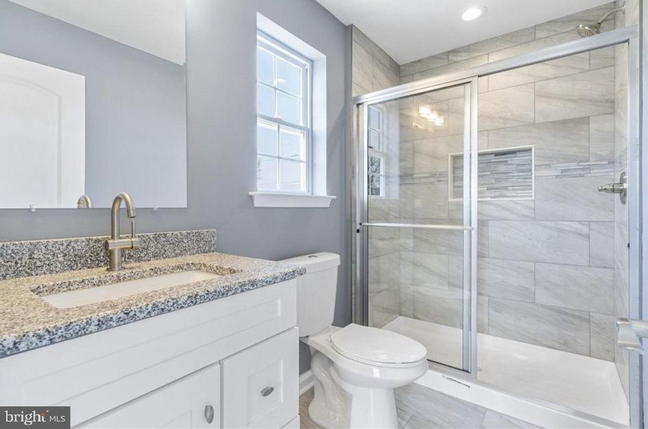 802 6th Avenue Croydon, PA 19021 - Photo 27 of 36