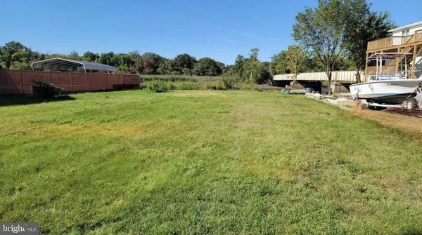 $3,200 | 802 6th Avenue, Croydon, PA 19021