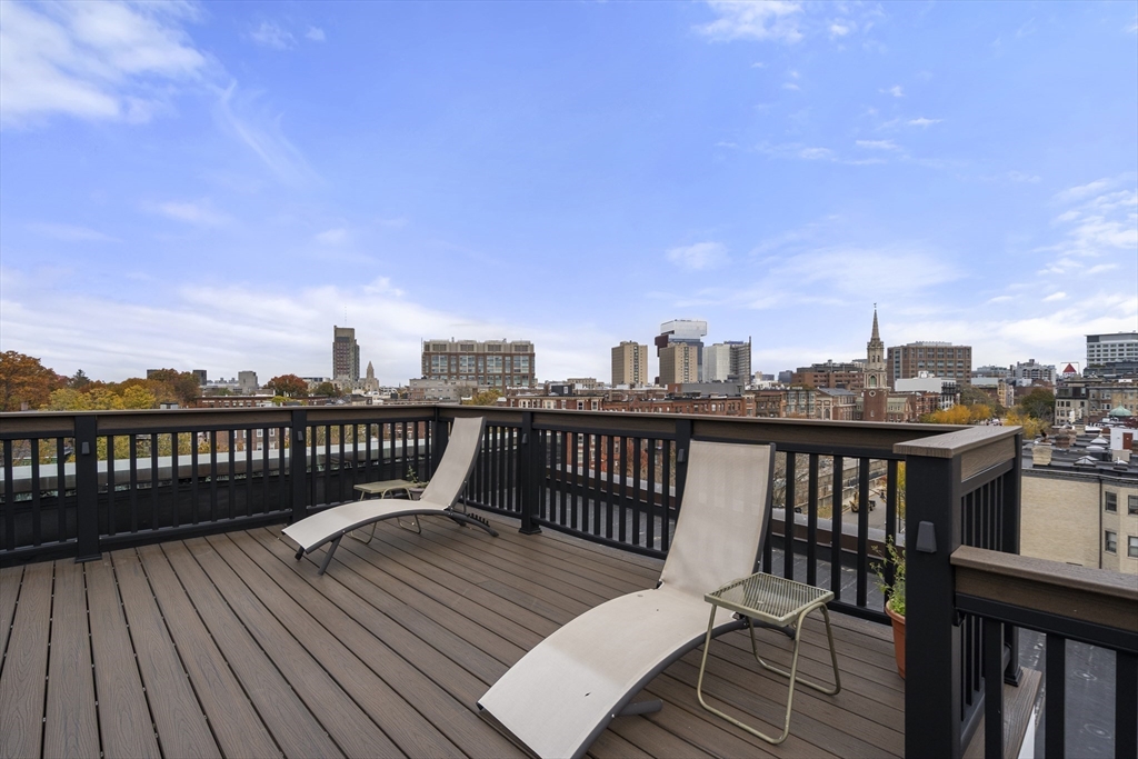 1011 Beacon Street, Unit 4 Brookline, MA 02446 - Photo 16 of 24
