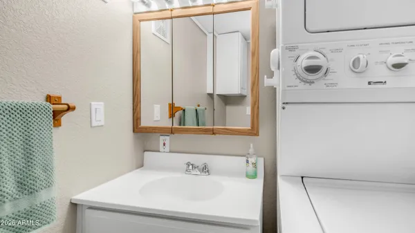 $159,900 | 991 Oxide Drive, Apache Junction, AZ 85119