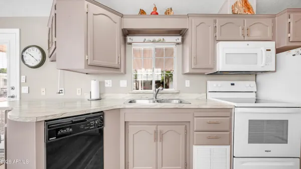 $159,900 | 991 Oxide Drive, Apache Junction, AZ 85119